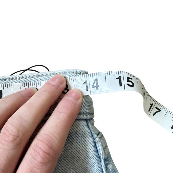 NEW Veronica Beard Sheridan Bell Bottom Jean Sky Wash - Picture 8 of 10